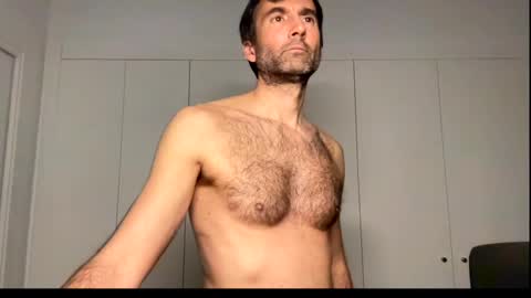 Snapshot of david_spanish chatting on January 31, 12:17 am David Cock online show from January 31, 12:17 am