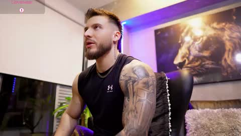 David Blakee online show from November 25, 6:04 am