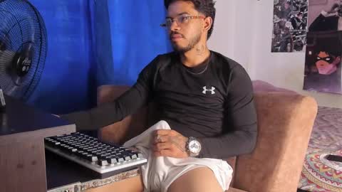 Davide online show from October 11, 6:56 pm