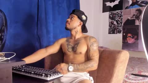 Davide online show from October 18, 9:53 pm