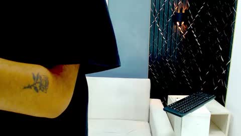 David online show from December 8, 12:41 pm
