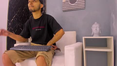 David online show from January 12, 2:30 pm
