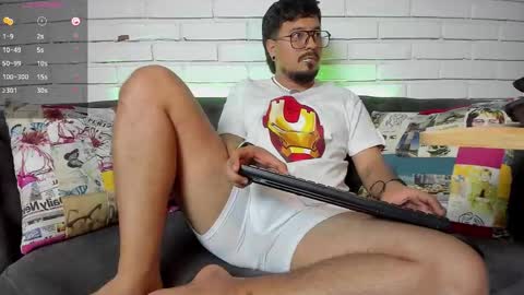 David Evans online show from November 23, 12:43 am