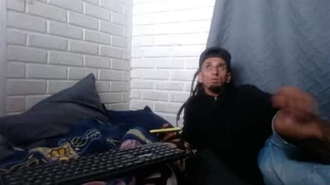 DAVILS online show from April 17, 6:38 am