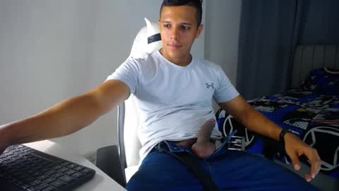 David Angel online show from December 18, 5:03 am