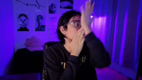 davoxer online show from February 4, 3:23 am