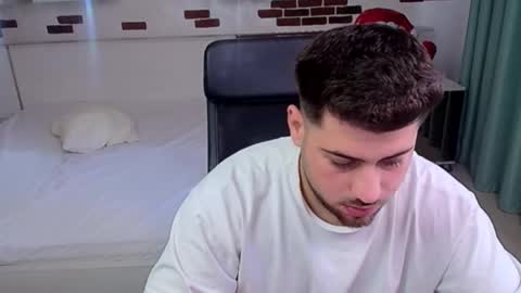 DaxGreer online show from June 1, 4:46 am