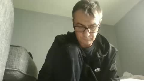 Dazzill online show from February 27, 3:22 pm