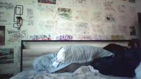 dbeamon92 online show from April 14, 10:42 pm