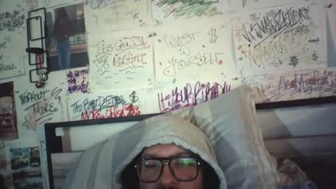 dbeamon92 online show from June 18, 2:11 pm