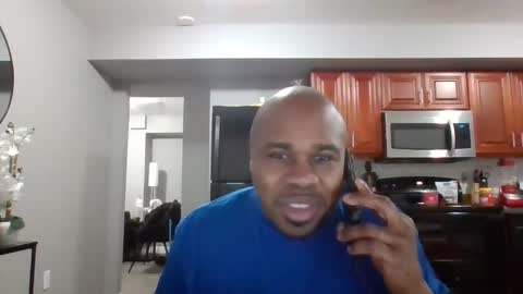 Snapshot of dcrush76 chatting on February 27, 7:37 pm DCrush online show from February 27, 7:37 pm