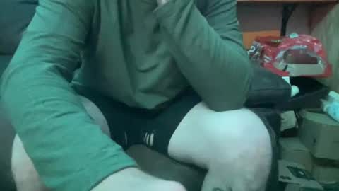 dcwells1992 online show from November 2, 5:45 am