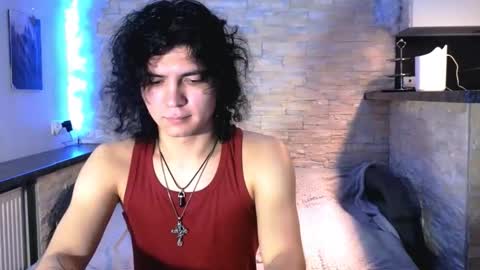 dean_raven online show from March 16, 5:44 am
