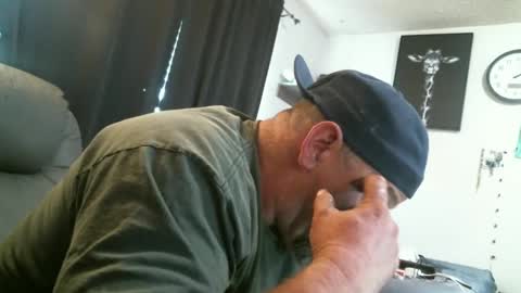 Snapshot of deango831 chatting on January 15, 9:41 pm Deango online show from January 15, 9:41 pm