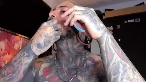    online show from December 27, 7:03 pm