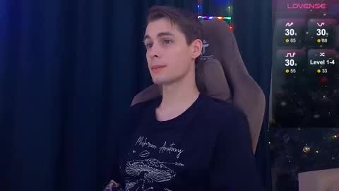 Samuel online show from December 16, 8:38 pm