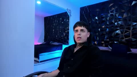 declan_fox online show from October 22, 4:49 am