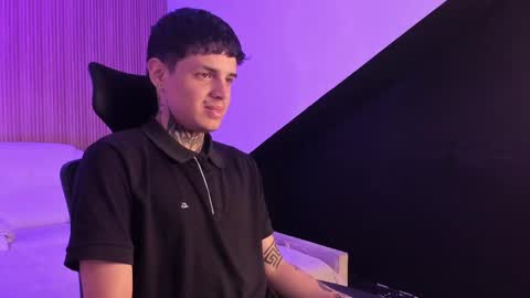 declan_fox online show from October 13, 1:06 pm