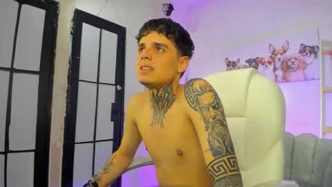 declan_fox online show from November 8, 4:59 am