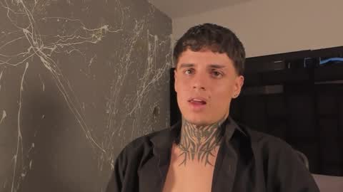 declan_fox online show from November 15, 11:18 pm