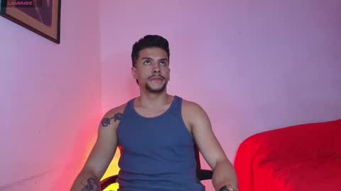 Santiago online show from March 8, 2:48 am