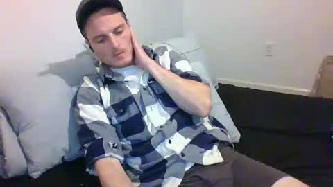 Dee4dayz online show from October 18, 8:25 pm