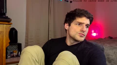 DANTE COLOMBO online show from January 16, 8:25 pm