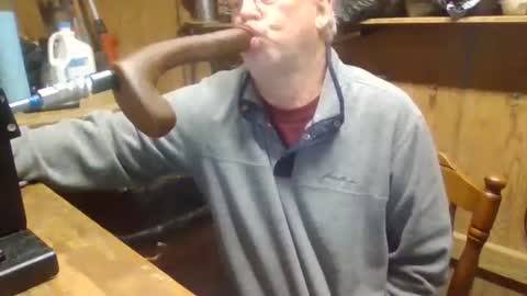 Deepthroat My Big Dildos online show from November 11, 2:38 am