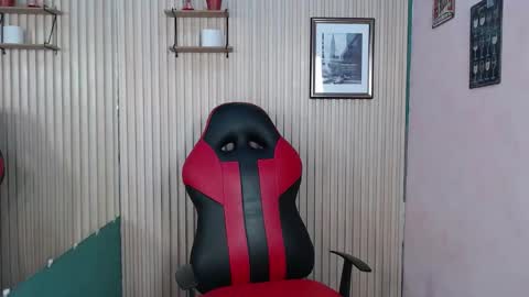 deiv2_ online show from November 21, 5:06 am