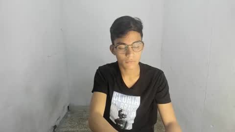 deivi_colins online show from November 1, 12:58 am