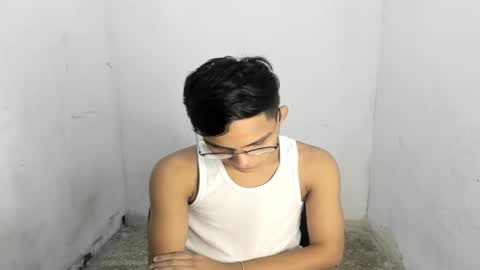 deivi_colins online show from October 21, 12:36 am