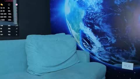 Delessandro online show from November 16, 3:19 am