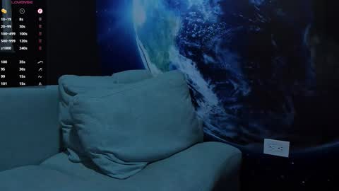 Delessandro online show from October 24, 2:57 am