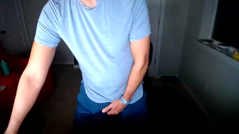 delicioso4u online show from February 2, 5:50 am