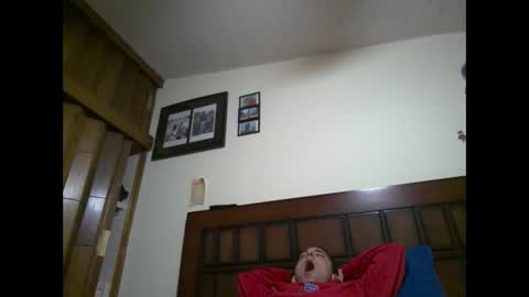 Snapshot of deliciousdick1983 chatting on January 7, 7:33 am deliciousdick1983 online show from January 7, 7:33 am