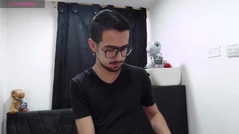 demian_val_4 online show from February 16, 11:52 am