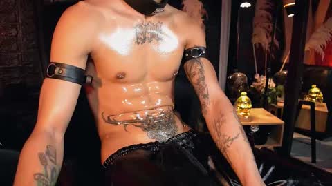 Snapshot of demonkush_ chatting on September 19, 8:48 am DemonKush online show from September 19, 8:48 am