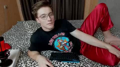 Deni online show from November 21, 7:46 pm