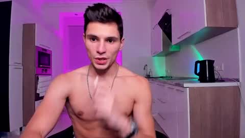 Den online show from December 5, 12:41 am