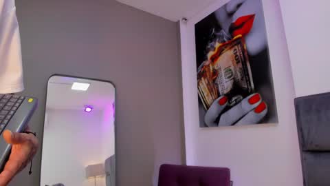 Dennis Kinsey online show from April 6, 7:03 pm