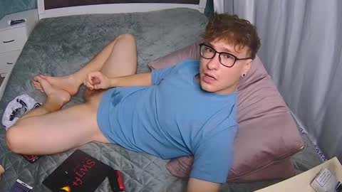 Dennis online show from October 24, 7:15 pm