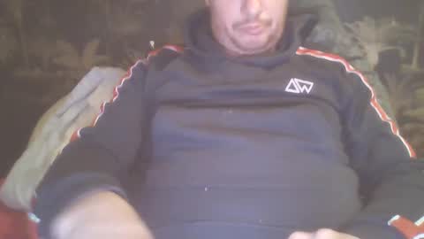 Snapshot of dennybijne chatting on January 20, 7:46 pm playtime online show from January 20, 7:46 pm