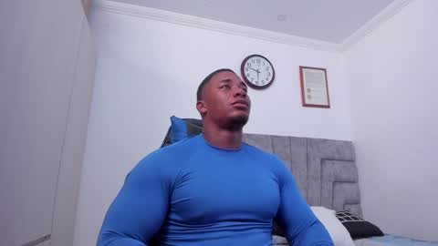Snapshot of deonjhonson chatting on February 20, 10:48 pm deon jhonson online show from February 20, 10:48 pm