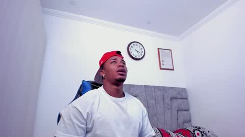 Snapshot of deonjhonson chatting on January 28, 9:19 am deon jhonson online show from January 28, 9:19 am