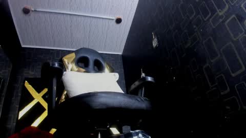 Dereck online show from May 28, 4:49 pm