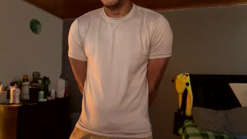 Dereck Myers online show from January 6, 4:02 pm