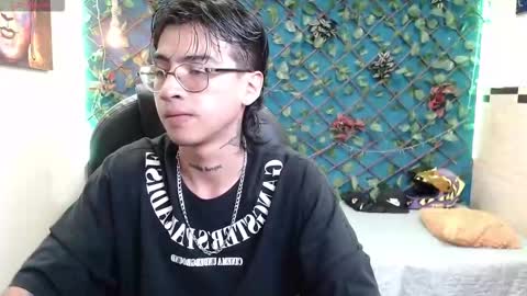 dereck online show from October 1, 3:43 am