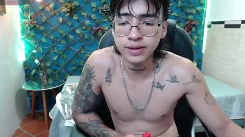 dereck online show from September 24, 4:23 am