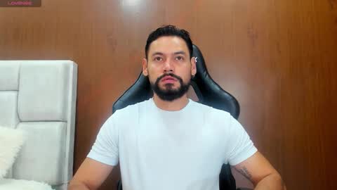 DerryBigger CM online show from October 11, 6:56 pm