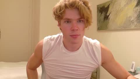 desaad_98 online show from March 1, 8:21 pm